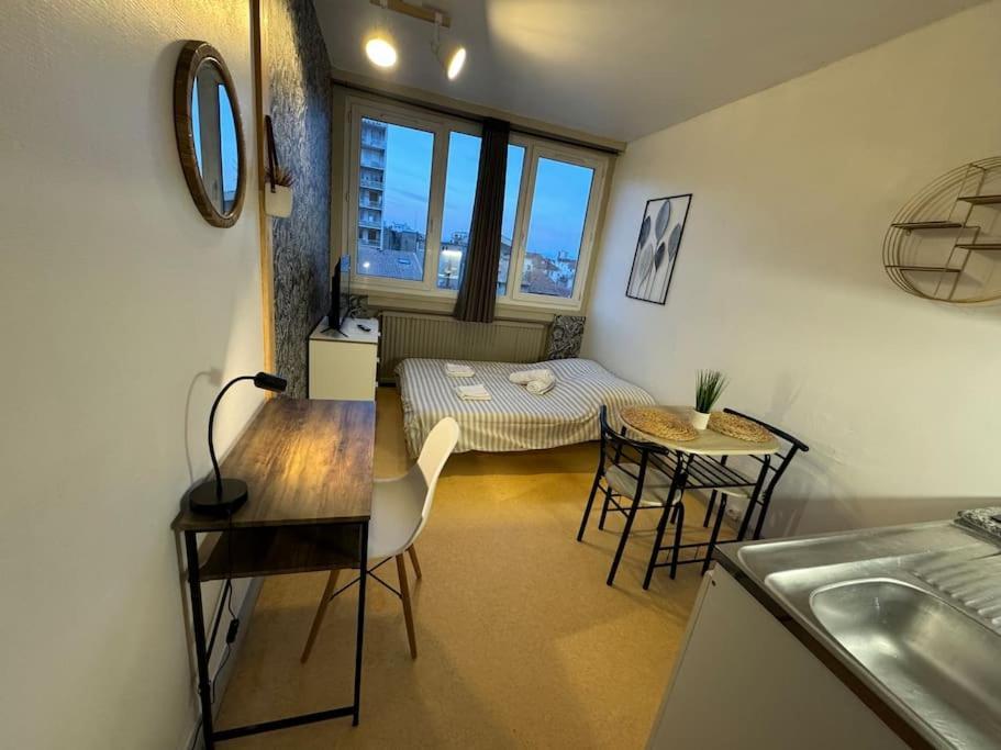 Joli Studio Au Coeur De Valence 41 Dış mekan fotoğraf