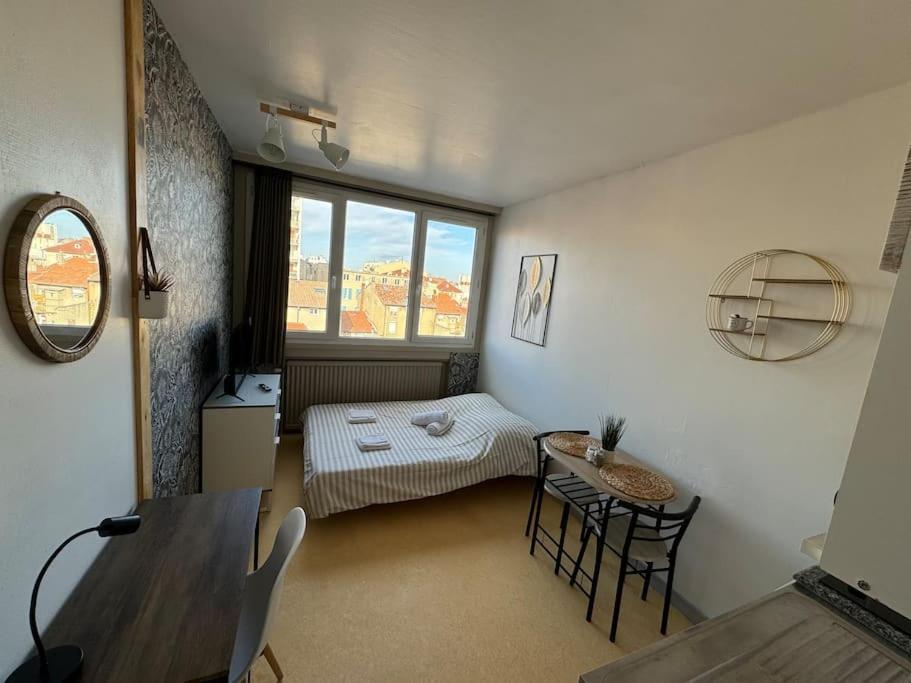 Joli Studio Au Coeur De Valence 41 Dış mekan fotoğraf